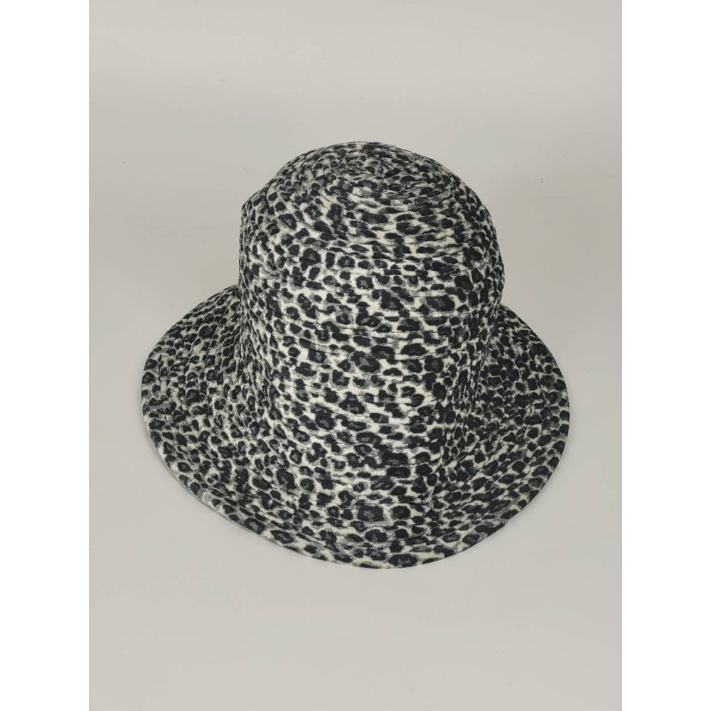 CC Brand Womens Bucket Hat Black White Animal Print Leopard Knit One Size